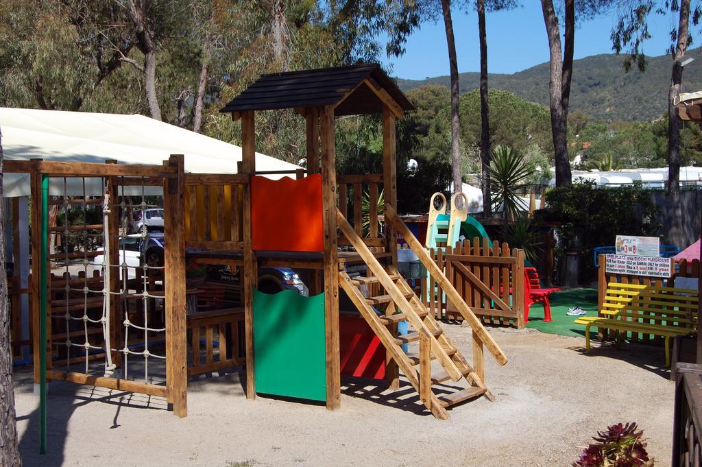 Camping Lacona Capoliveri  Zewnętrze zdjęcie