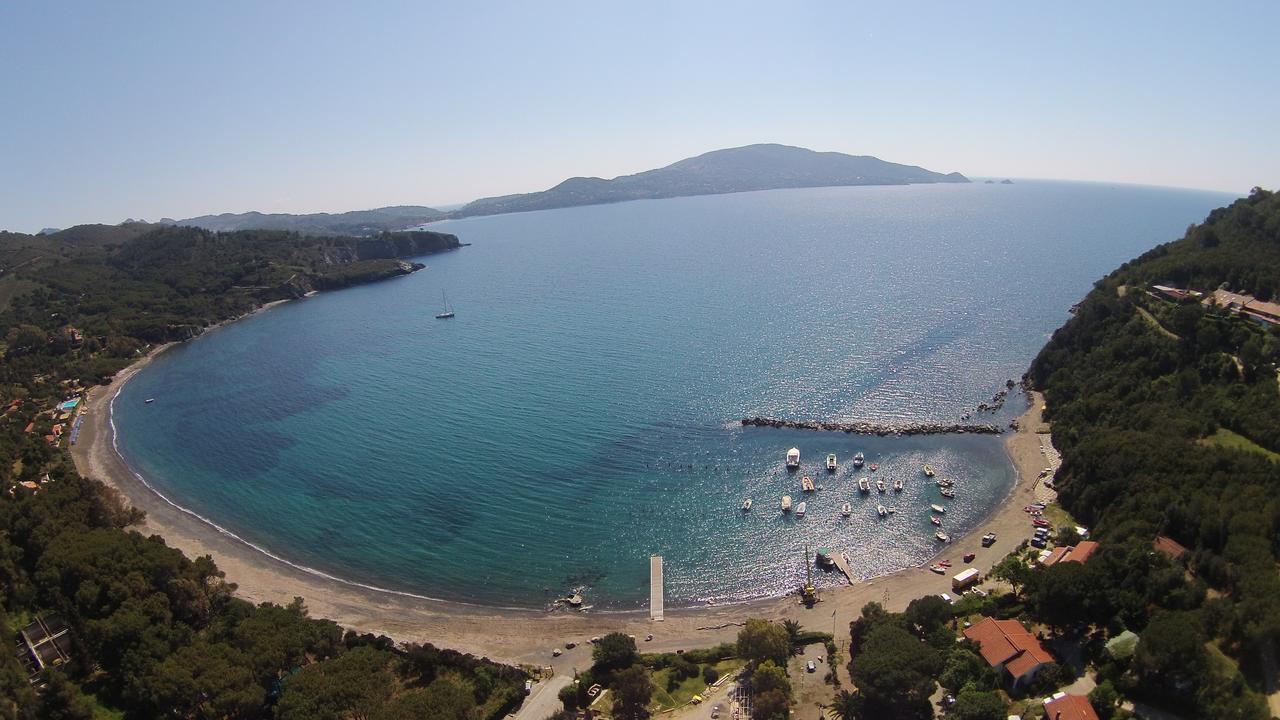 Camping Lacona Capoliveri  Zewnętrze zdjęcie